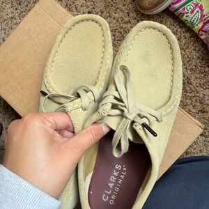 Clarks Originals Women’s Suede Wallabees